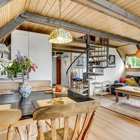 Amazing Home In Logstrup With Kitchen Exteriér fotografie